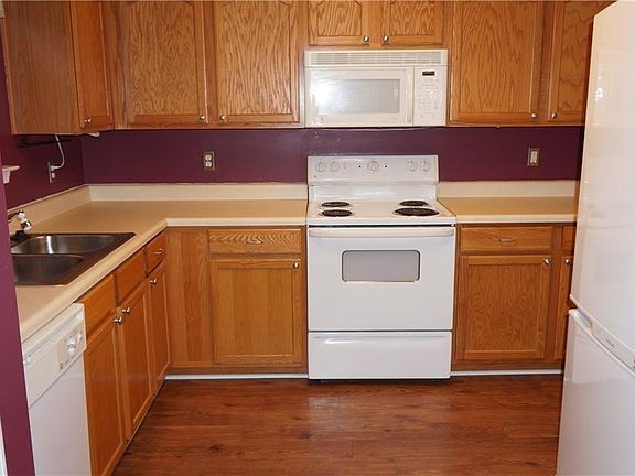4th image of 118 Fox Creek Dr