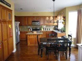 10 Seacrest Ct, Sacramento, CA 95835