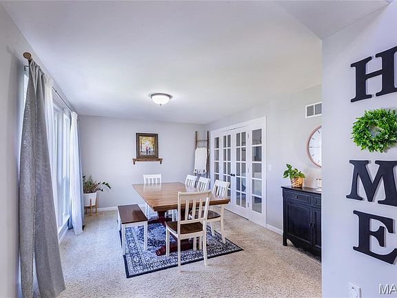 5th image of 11296 Briarstone Dr