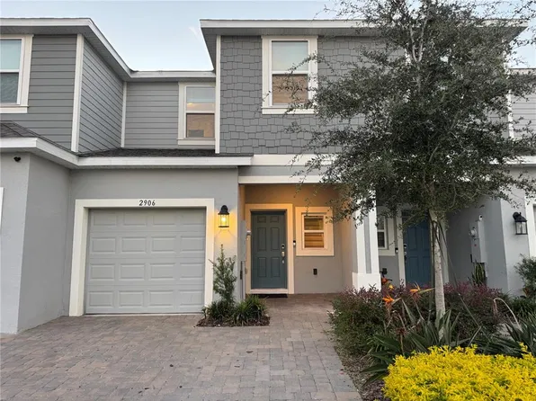2906 Canary Ave, Davenport, FL 33837