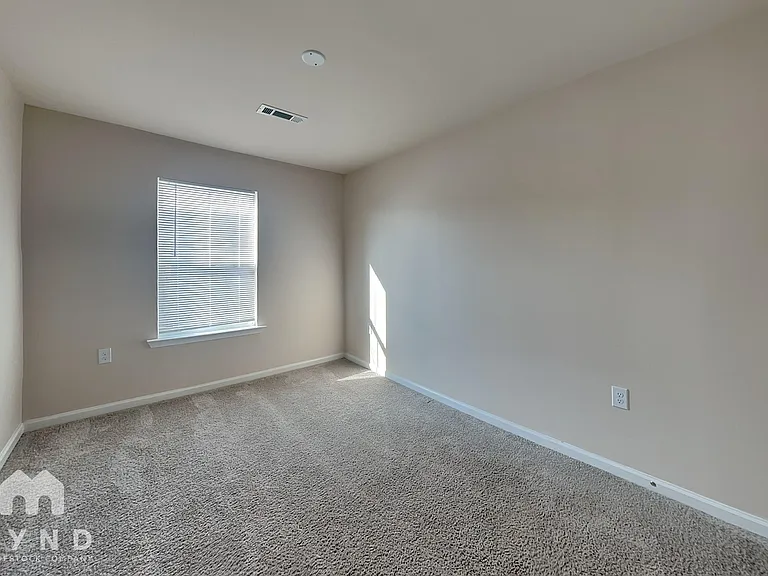 845 Falls Grove Trl — Photo 11