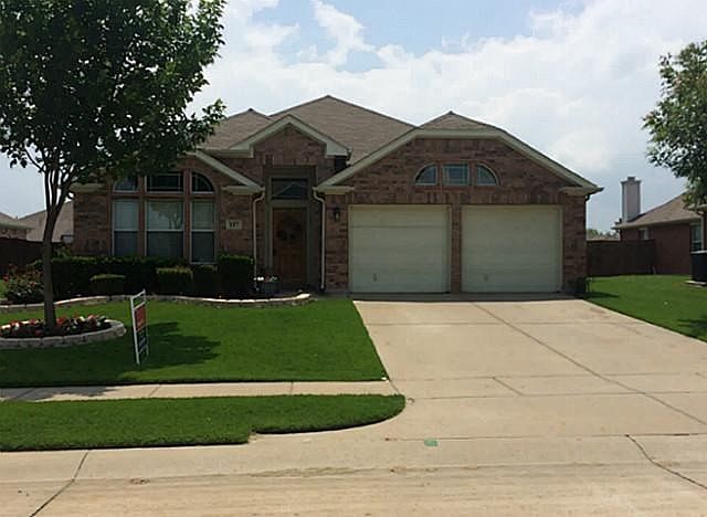 1st image of 117 Fallen Rock Dr