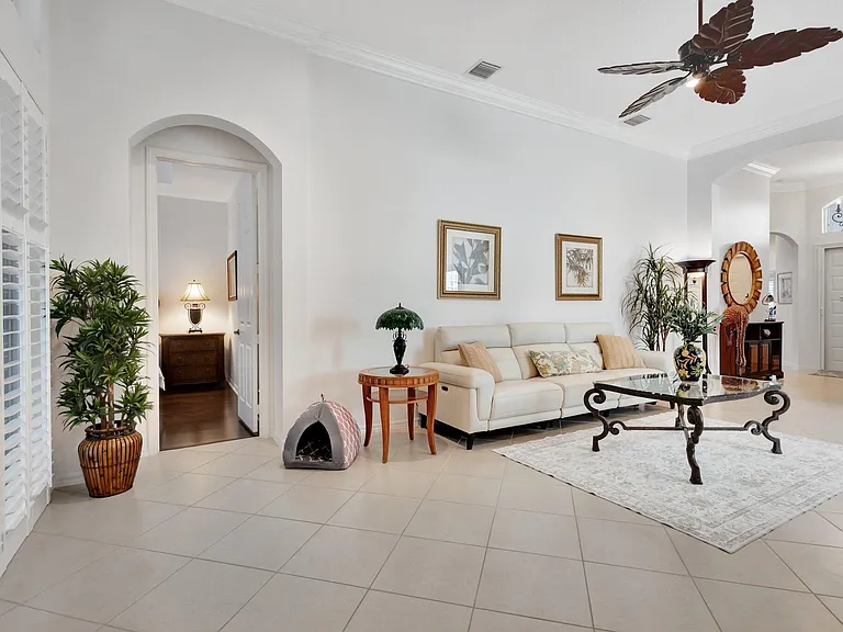 10732 Grande Blvd — Photo 3