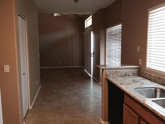 2nd image of 2027 E University Dr Unit 113