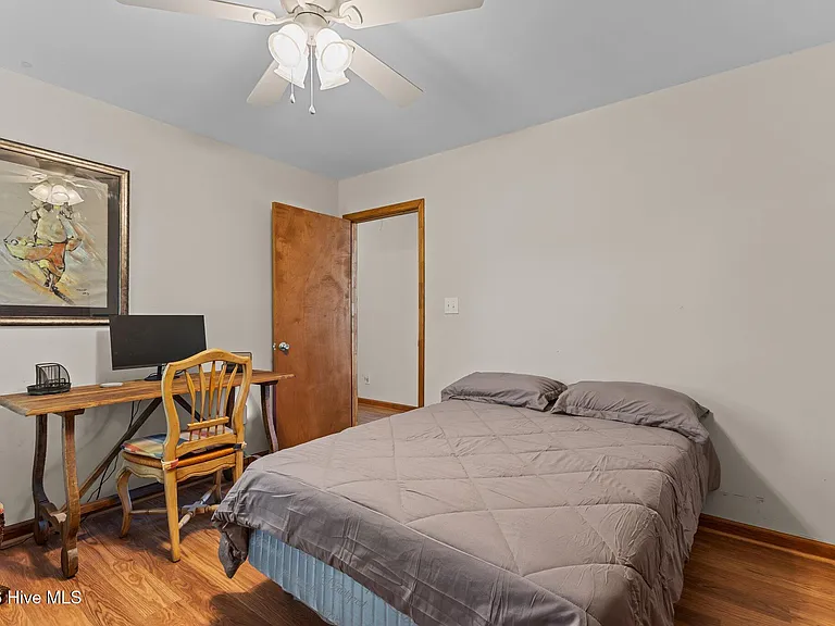 180 Wallace Rd — Photo 25