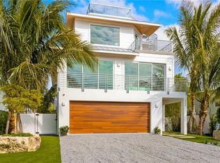 2909 Avenue E, Holmes Beach, FL 34217