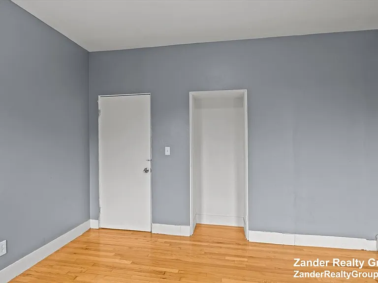 26 Alpine St #2 — Photo 9