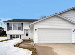 1253 Fatima St UNIT 2, Menasha, WI 54952