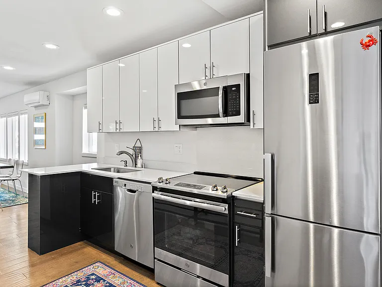 3420 Alamo Pl S — Photo 1