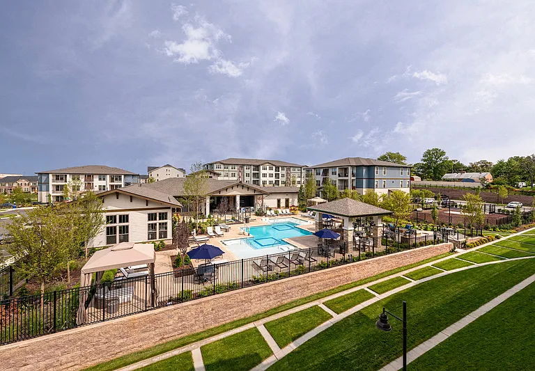 Lake Linganore Apartments — Photo 33