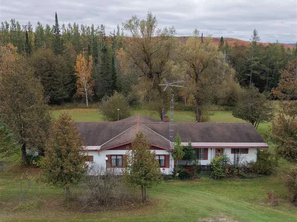 7450 Thumb Lake Rd, Boyne Falls, MI 49713