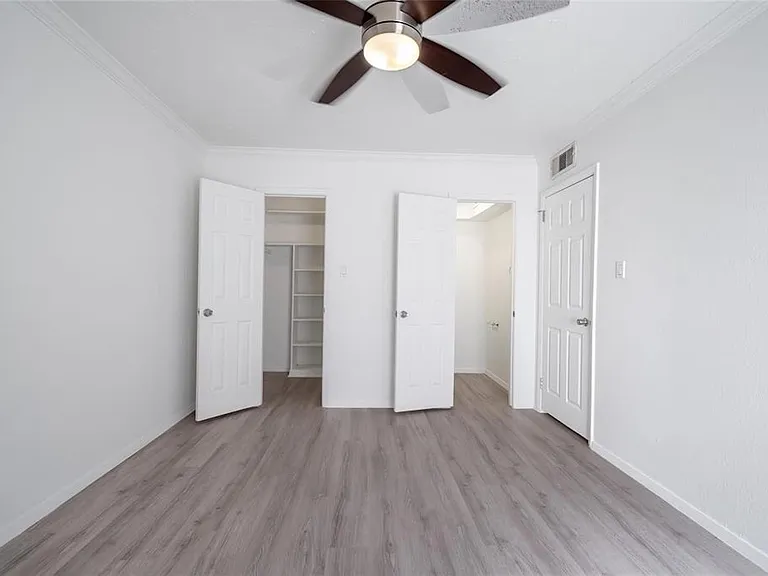3400 Timmons Ln #32 — Photo 10