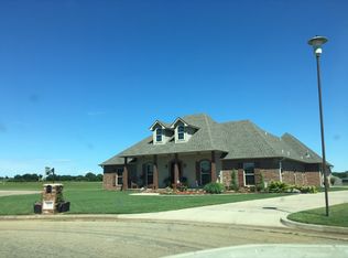 2002 Lindsey Ln, Prague, OK 74864