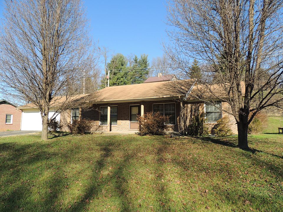 1st image of 1705 Memorial Dr