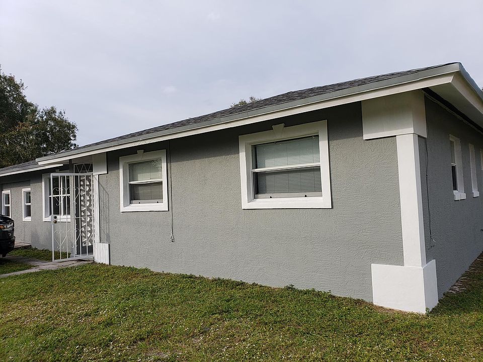 1st image of 2802 Juanita Ave