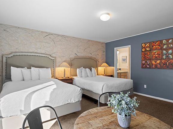 3rd image of 50 Shadow Ridge Rd #101