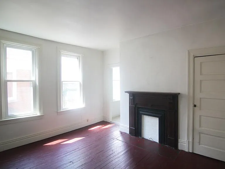 303 West St #2 — Photo 4