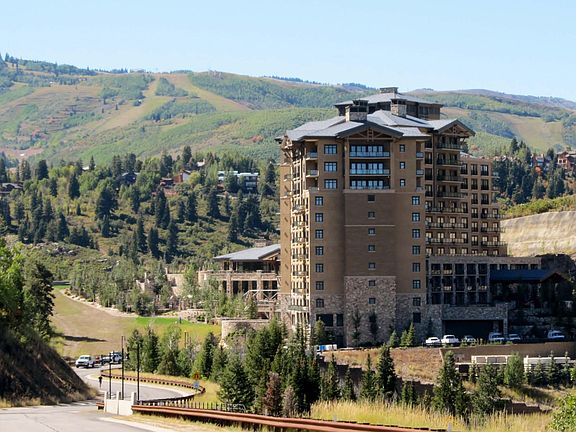2nd image of 2300 Deer Valley Dr E Unit 701