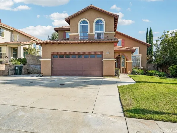 5029 La Sarre Dr, Fontana, CA 92336