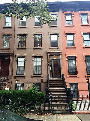 Rented by Compass | media 7