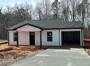 330 Skyline Rd, Greer, SC 29651