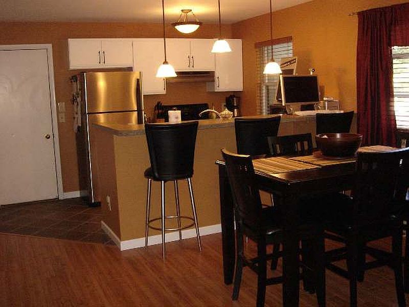 5th image of 165 ARROWWOOD Place
