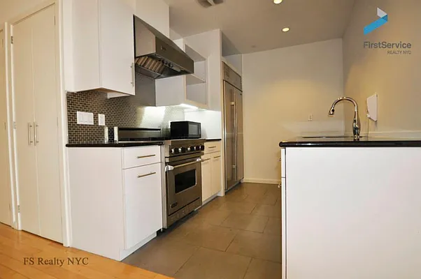 Rented by FirstService Realty (legacy) | media 36