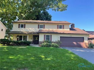 1720 Pinelawn Dr, Toledo, OH 43614