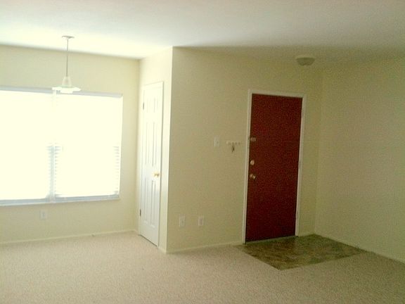 4th image of 7392 Dale Ave APT 3