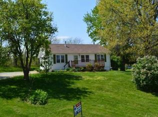 13201 NW Mohawk Rd, Parkville, MO 64152