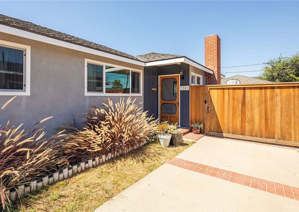 1st image of 3241 Cricklewood St