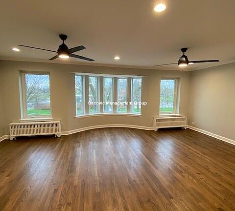 3rd image of 5522 W Berteau Ave #2