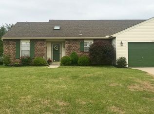 915 Fieldstone Ct, Monroe, OH 45050