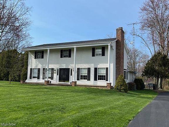 3rd image of 1505 Highland Ave