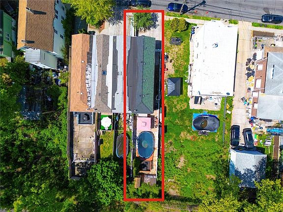 4th image of 200 Chestnut Ave