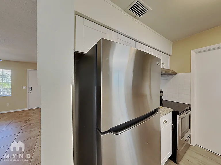 12431 Brookside St — Photo 7
