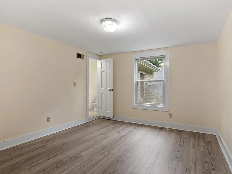 11 Chadwick St #11 — Photo 20