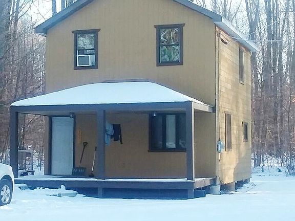 2nd image of 256 Slick Ln