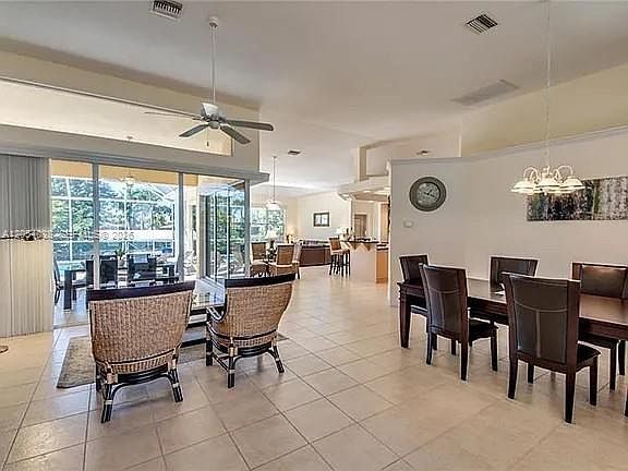 2nd image of 5346 Bayshore Ave