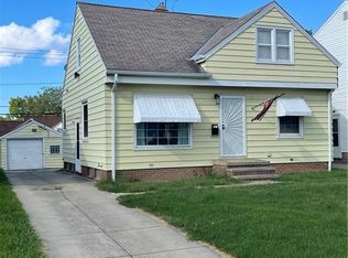 9420 Snow Rd, Parma, OH 44130