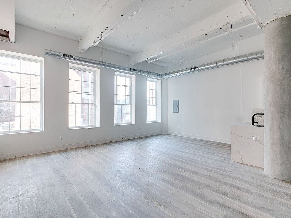 1st image of 1231 Belmont Ave #3-9