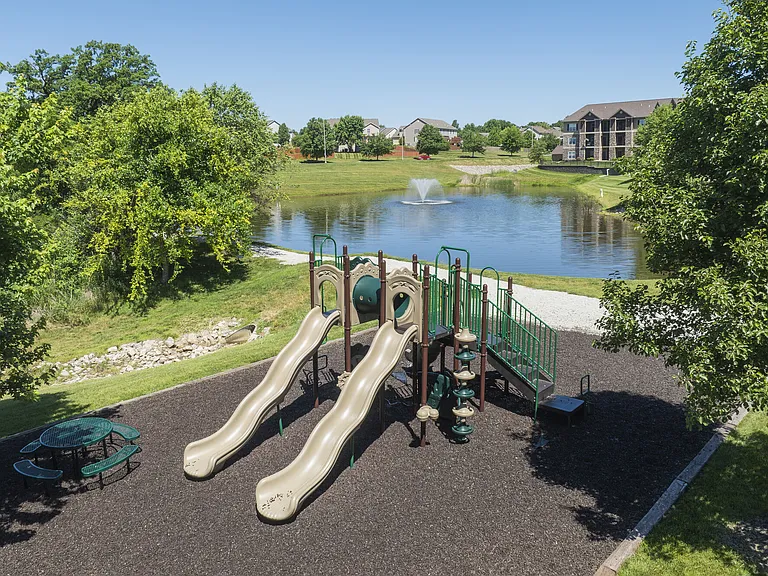 Heights at Delaware Ridge — Photo 15