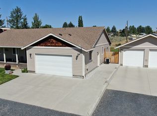 405 N Saginaw Ave, Hines, OR 97738