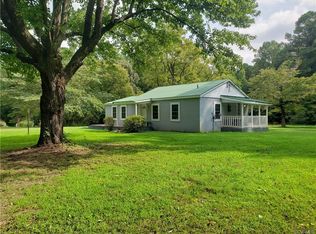 289 Walnut Hill Rd, Crewe, VA 23930