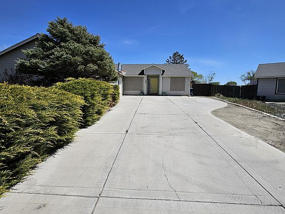 3rd image of 163 Shadow Mountain Dr