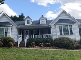 410 Saddlebrook Cir, Lewisville, NC 27023