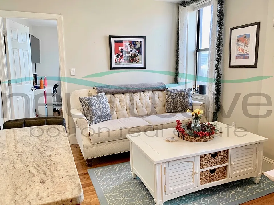 44A Joy St #8