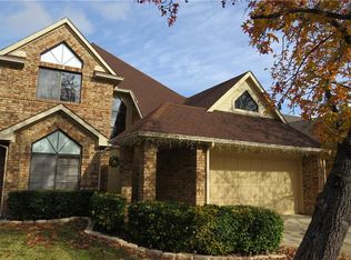 519 Las Cruces Dr, Irving, TX 75063