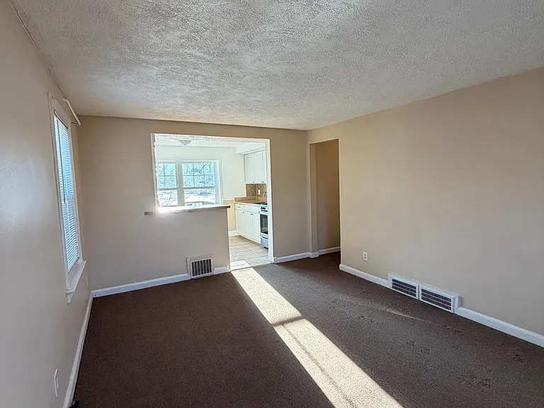973 S Olden Ave #2 — Photo 8
