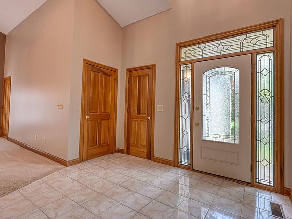 5th image of 543 Westbury Woods Ct